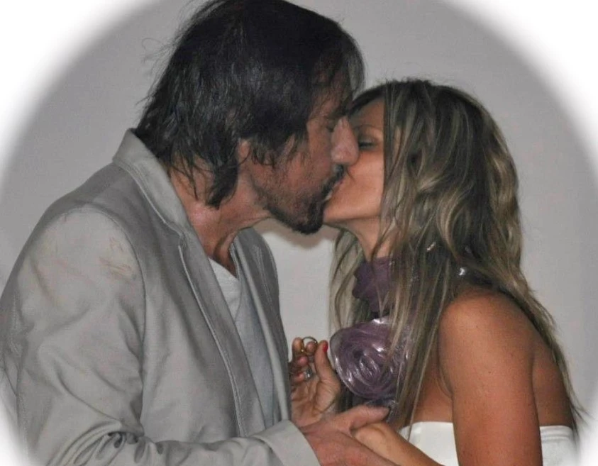 Esposa Vivi-Signorelli-y-Carlos-Pinto-Instagram