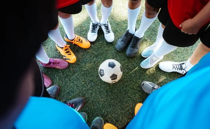 los zapatos de futbol